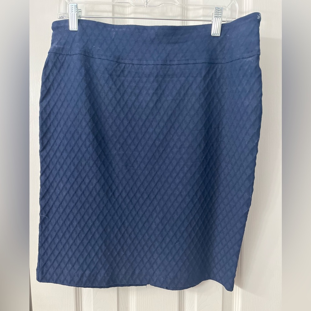 Soho Apparel textured Navy Skirt